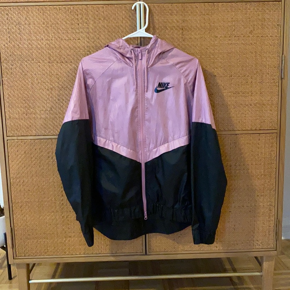Nike windbreaker jacket